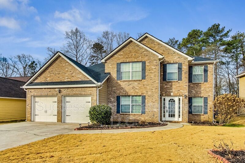 Powder Springs House: 4262 Defoors Farm Trail