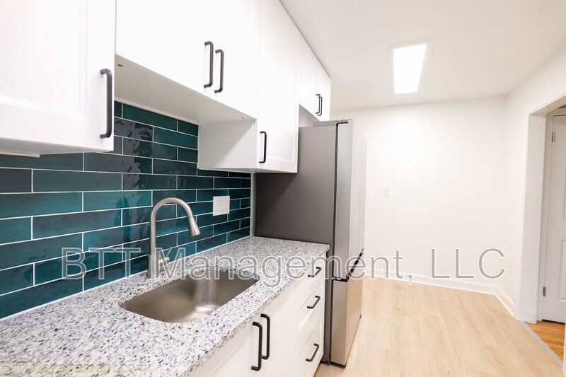 Silver Spring Condo: 8712 Plymouth St