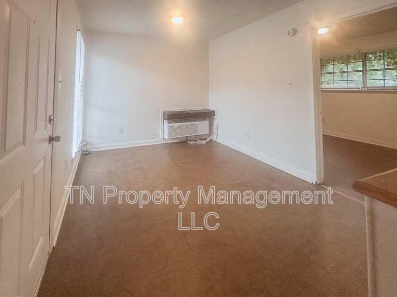 Lafayette Condo: 205 Rue Royale - C
