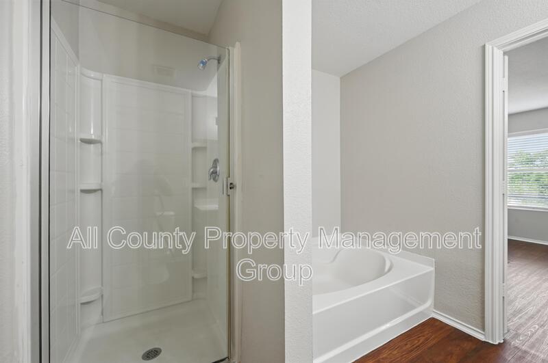 Main Rental Photo 10