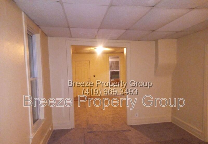 Toledo House: 3130 Stickney Ave