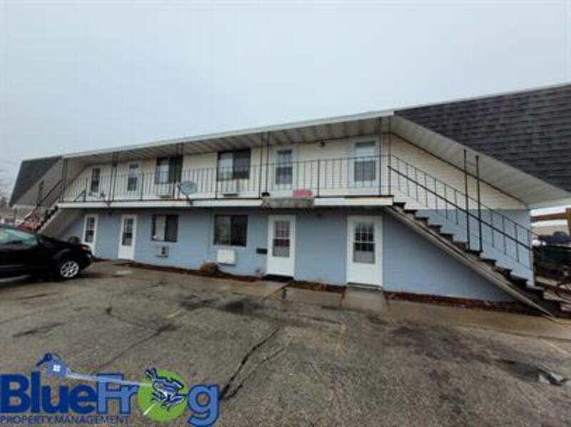 New London Condo: 1914 Division Street - 19