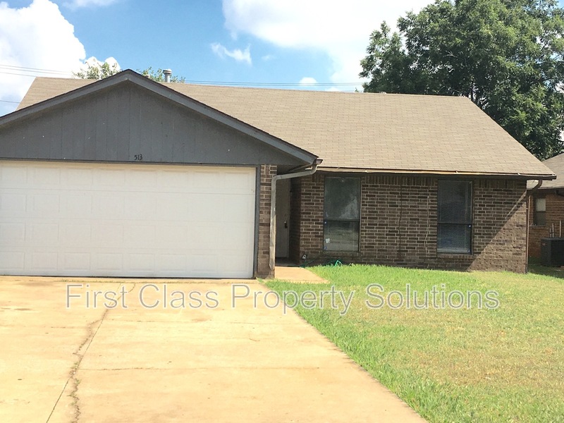 Oklahoma City House: 513 NW 114th St