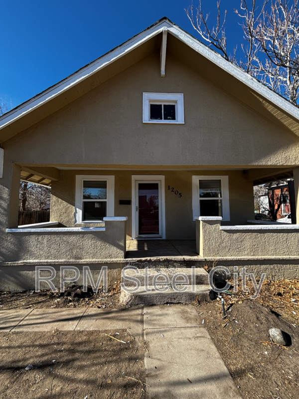 Pueblo House: 1205 Carteret Ave