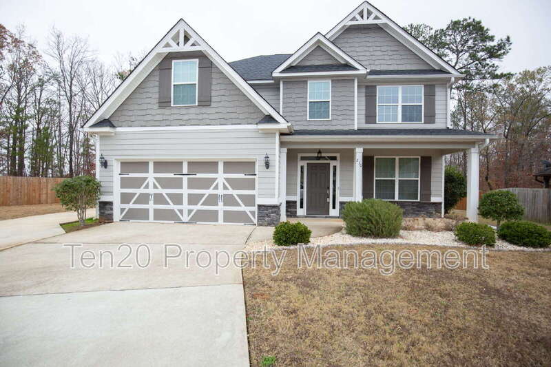 Hamilton House: 236 Cedar Way