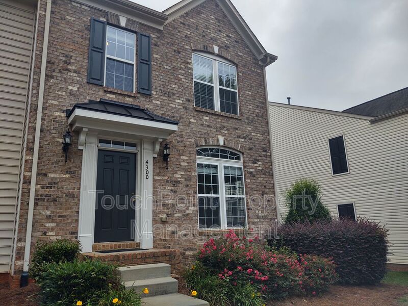 Request a Viewing for 4300 Park South Station Boulevard Tenant Turner