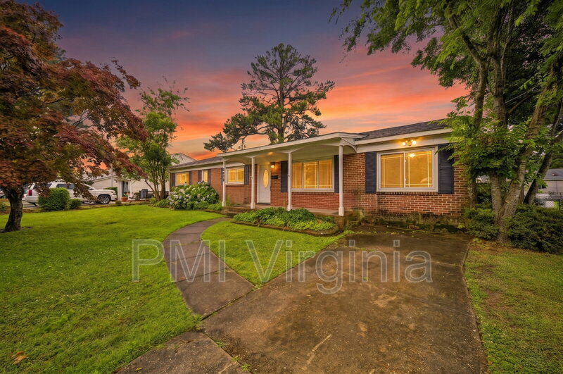 Virginia Beach House: 5389 Susquehanna Dr