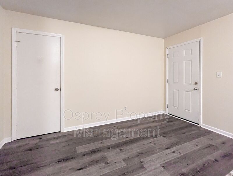 1 bedroom unit available 