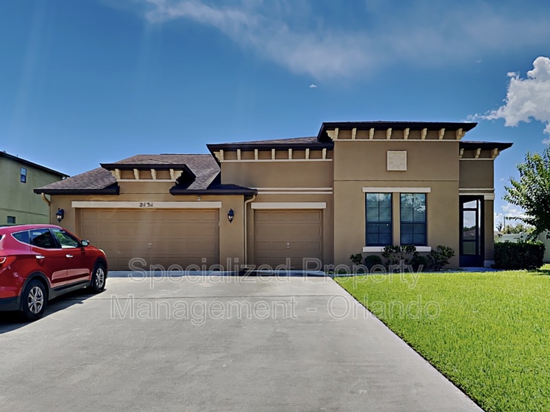 Kissimmee House: 2131 Lacosta Pl