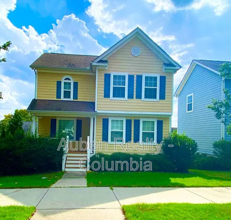 Columbia House: 537 S Bull St
