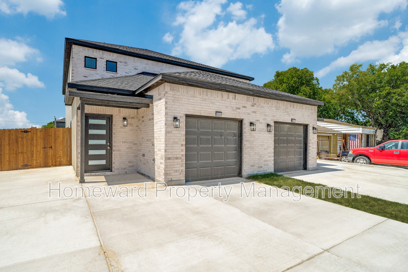 Fort Worth House: 8009 Doreen Avenue