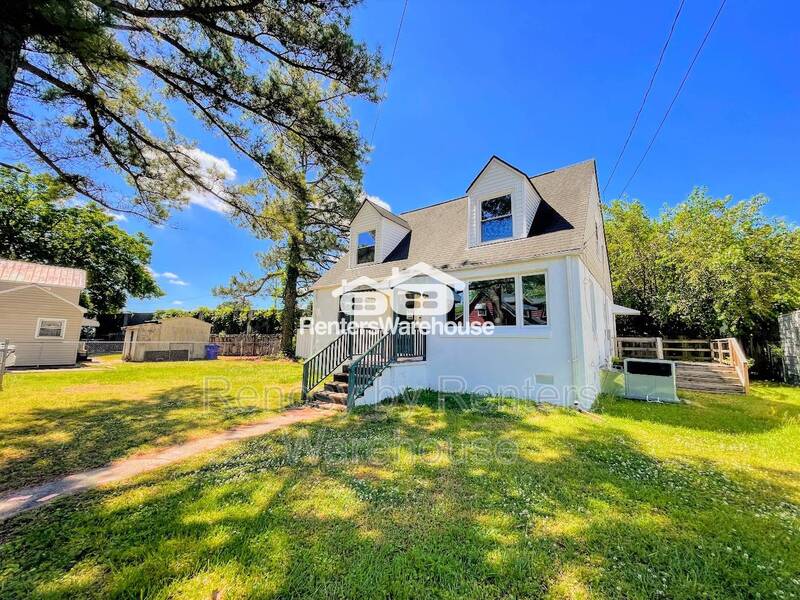 Portsmouth House: 2211 North Street