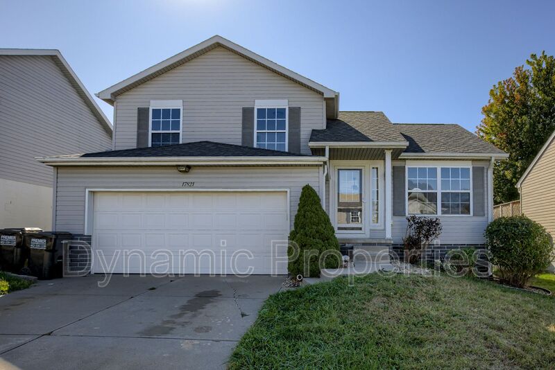 Omaha House: 17821 Lillian Street