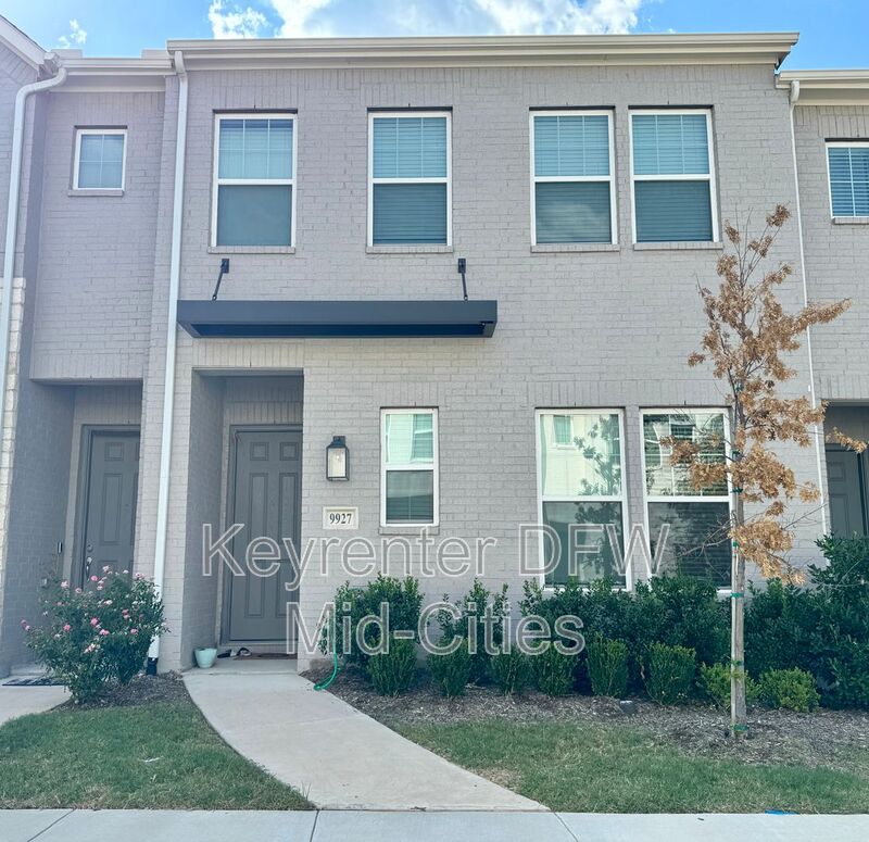 Irving House: 9927 Tolbert Street