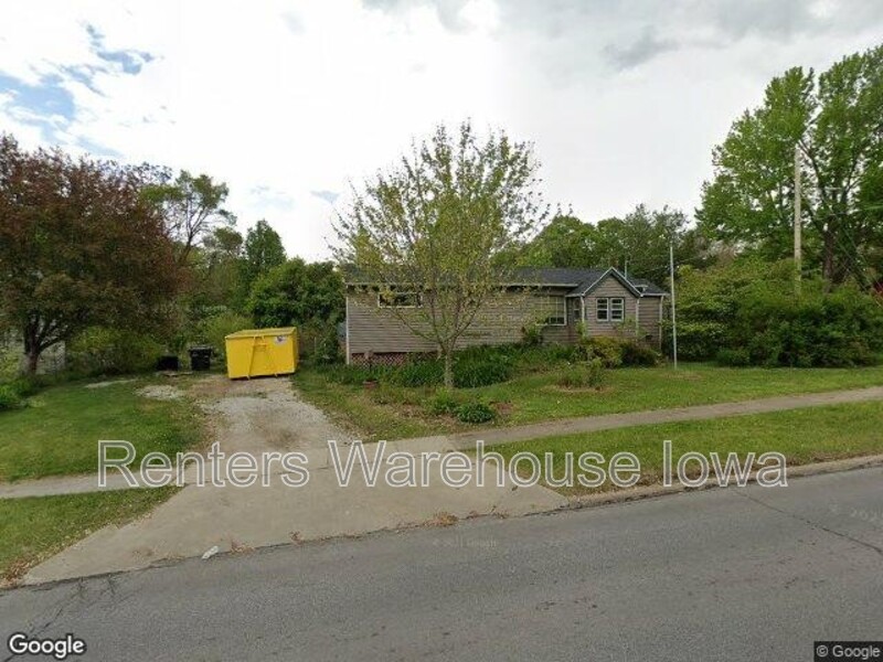 Des Moines House: 116 Park Ave