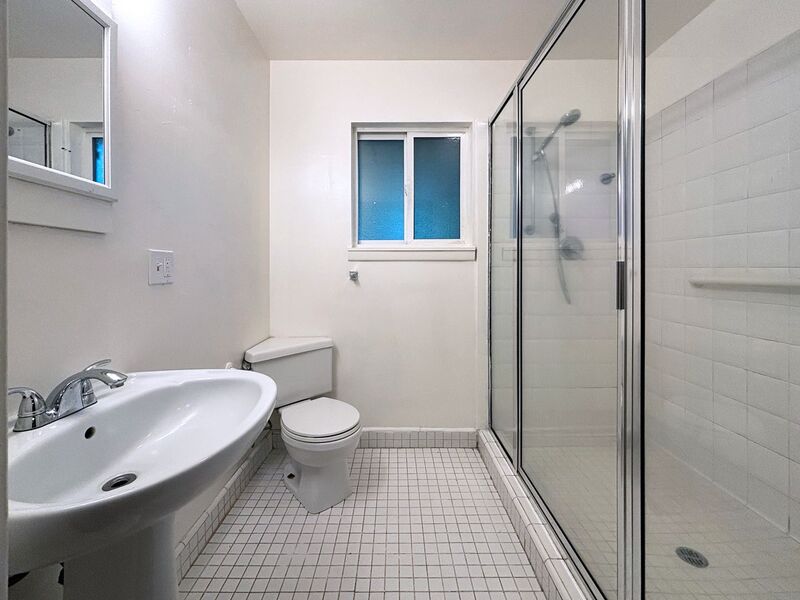 Photo 14 of rental home at 444 Blair Boulevard
