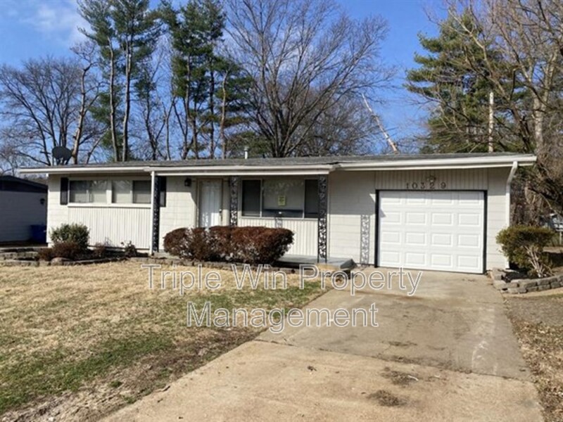 St. Louis House: 10329 Chesley Dr.