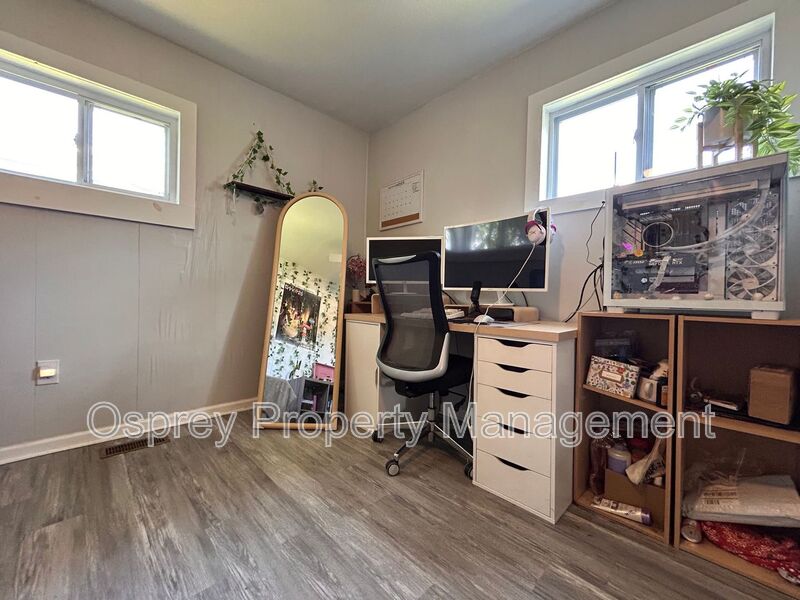 Charming 2BR/1BA Home with Garage & Fenced Yard - 