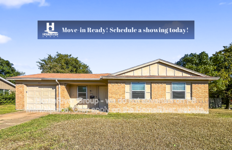 Garland House: 1509 Shorecrest Dr