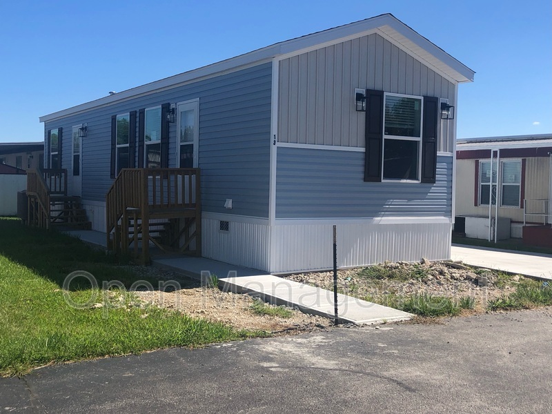 Cleveland House: 3000 Brookpark Rd
