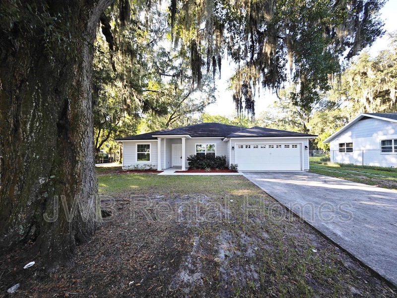 Jacksonville House: 5006 Trout River Blvd