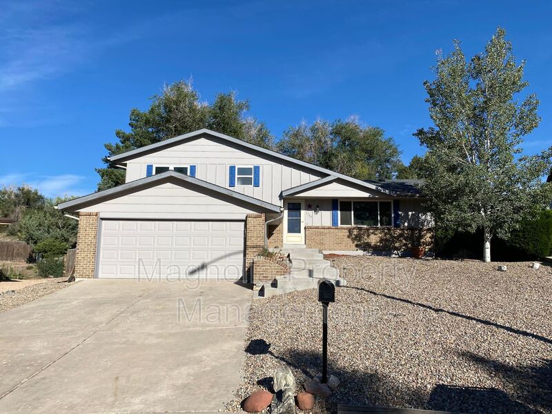 Colorado Springs House: 1724 Robidoux Cir