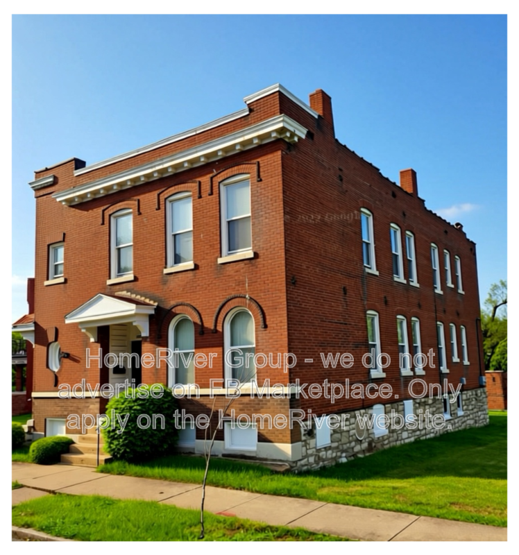 Saint Louis Condo: 3280 Gravois Ave