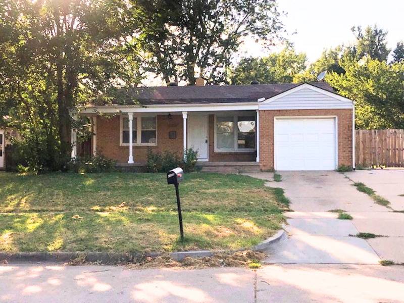 Request a Viewing for 2123 South Parkwood Lane Tenant Turner