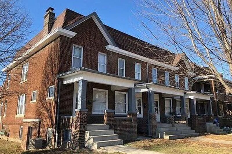 Columbus House: 1701-1707 N. Summit Street