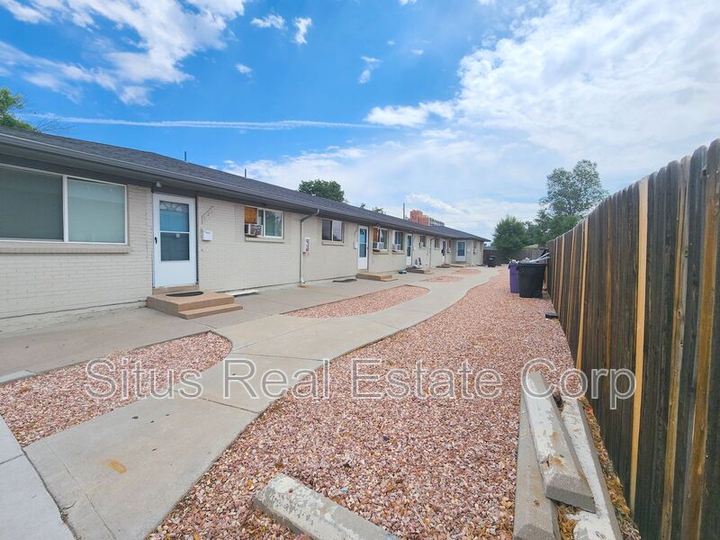 Denver House: 3130 W. Arizona Ave.