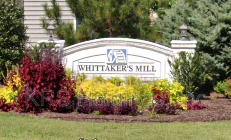 Williamsburg Townhome: 108 McCormick