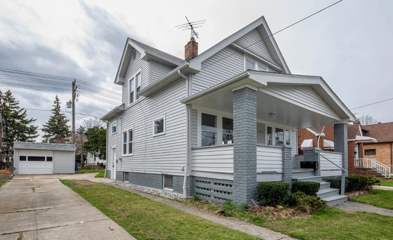 Cleveland House: 18708 Arrowhead Avenue