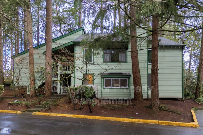 Federal Way Condo: 156 South 329th Place