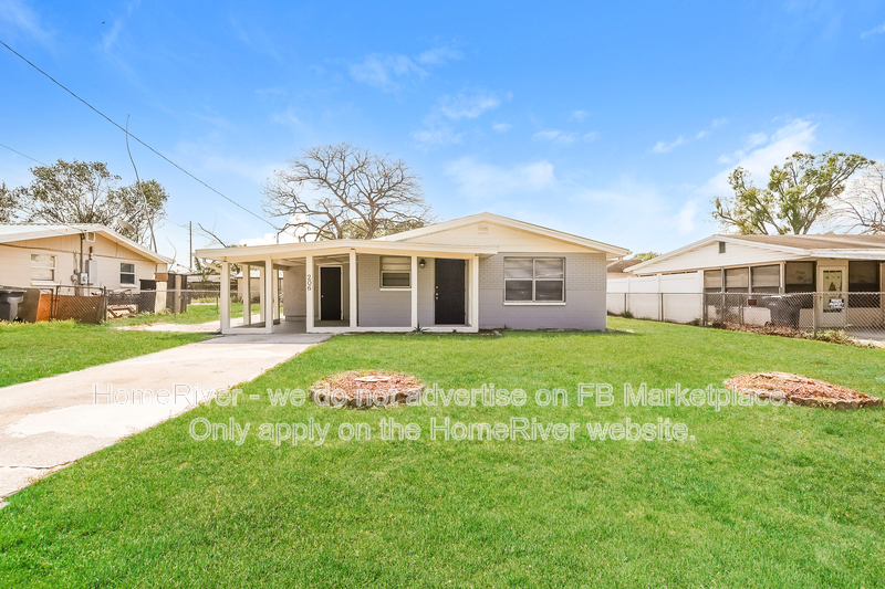 Winter Haven House: 206 4th Jpv St