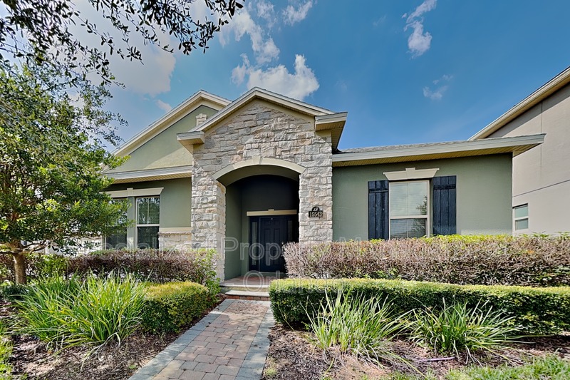 Winter Garden Townhome: 15543 Waterleigh Cove Dr