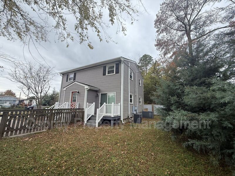 Welcome to your new home in the heart of Norfolk, VA! "ASK ABOUT OUR ZERO DEPOSIT" - Photo 7