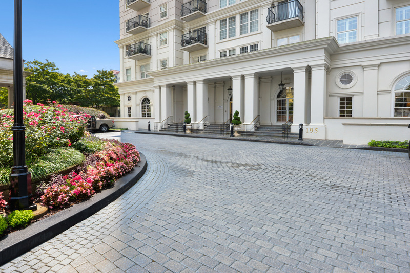 Atlanta Condo: 195 14th St NE