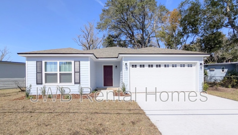 Jacksonville House: 2911 45th St W