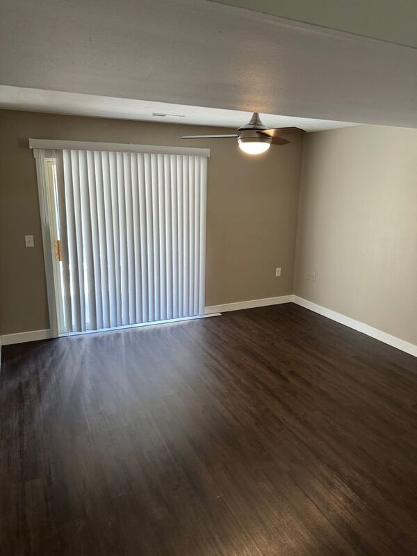 Ozark Condo: 2121 Southfork Dr