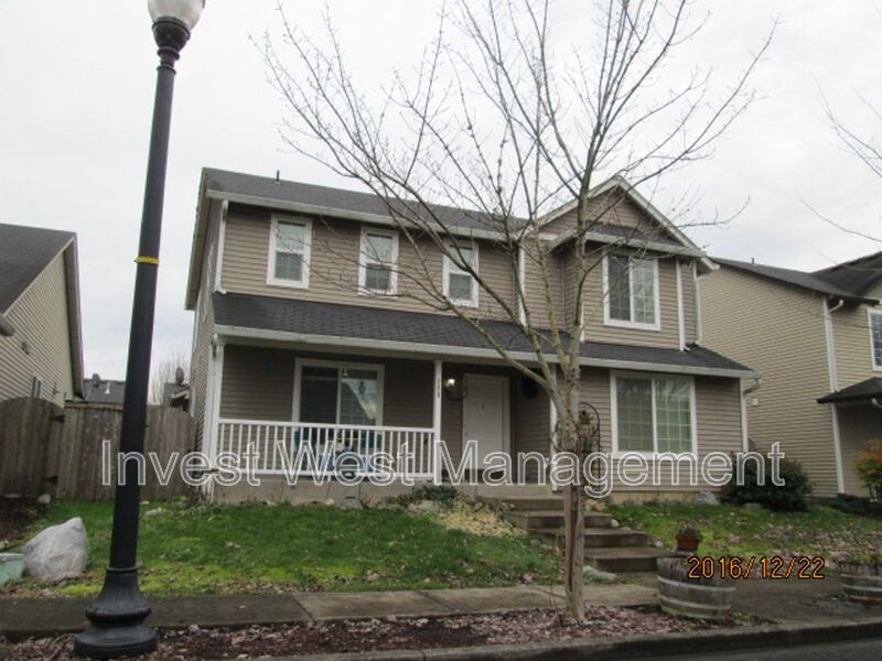 Battleground House: 809 NW 16 Avenue