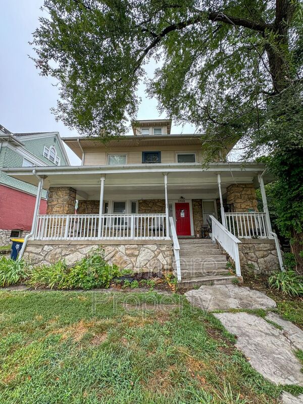 Kansas City Condo: 3708 Baltimore Ave