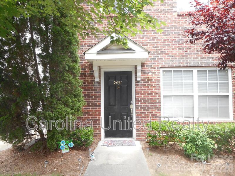 Charlotte Townhome: 2421 Ryerson Ct