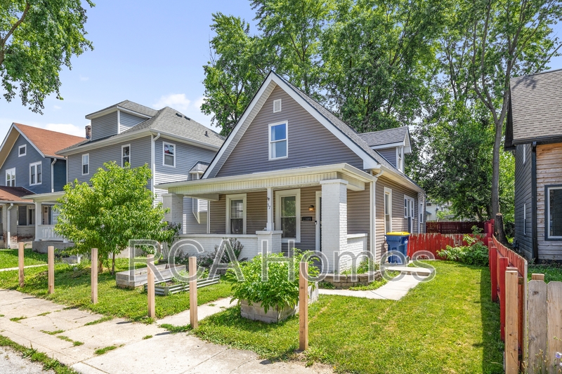 Indianapolis House: 37 North Gray Street