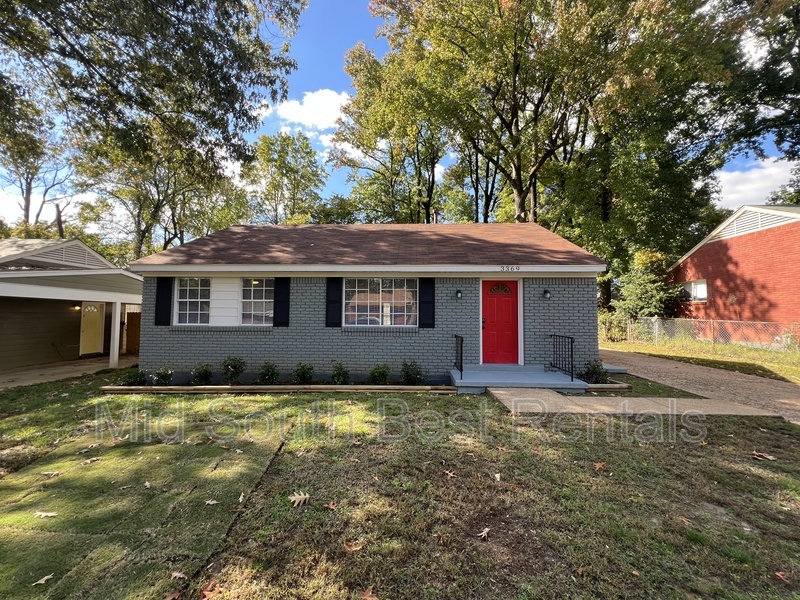 Memphis House: 3369 Justine St