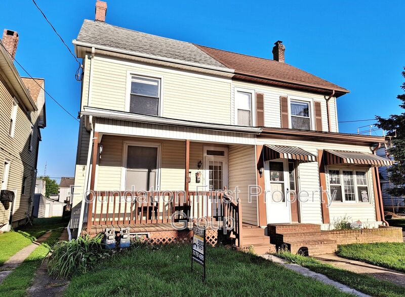 Red Lion Condo: 118 S Franklin Street
