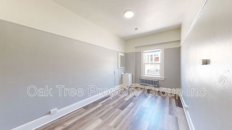 Berkeley House: 2008 Shattuck Avenue