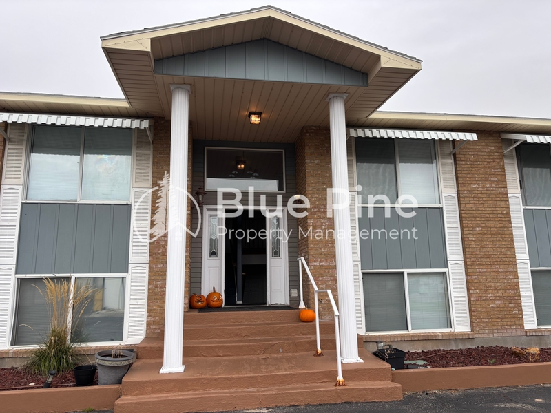 Idaho Falls Condo: 1916 -1930 Henryanna Avenue