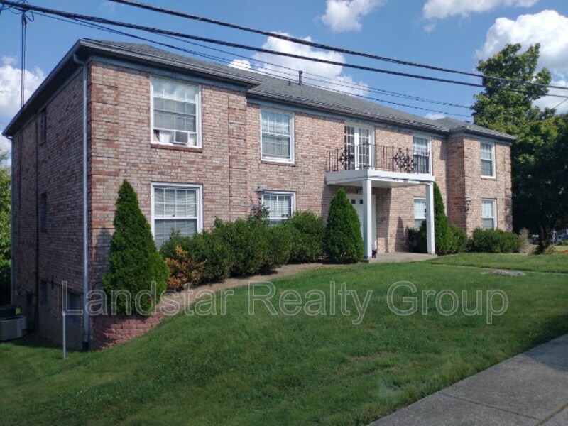 Louisville Condo: 3221 Kemmons