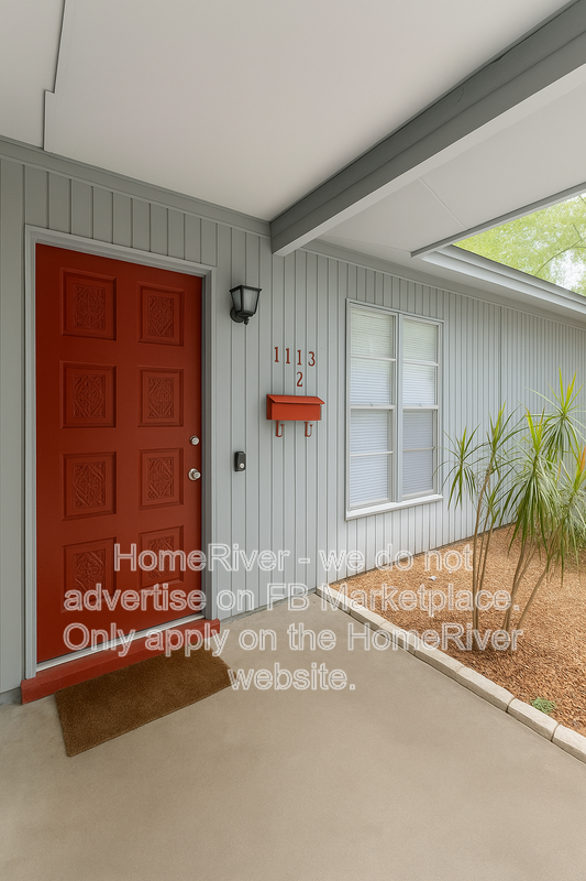 Sanford House: 1113 W 2nd St