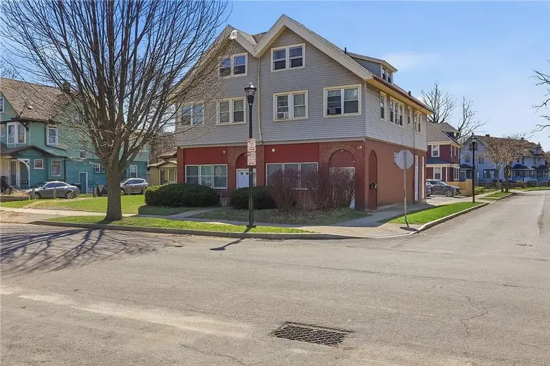 Rochester Condo: 119 Rosewood Terrace